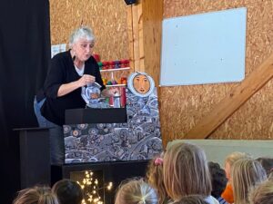 Spectacle “Jouons avec les livres”
