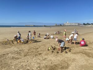 Le concours des châteaux de sable des CP-B